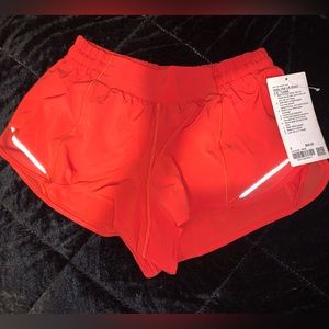 Lululemon hotty hot LR short